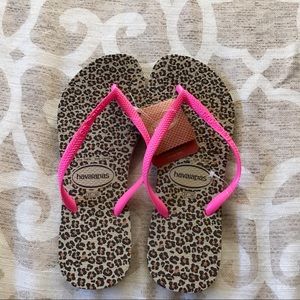 Havaianas Sandals Sz 7/8